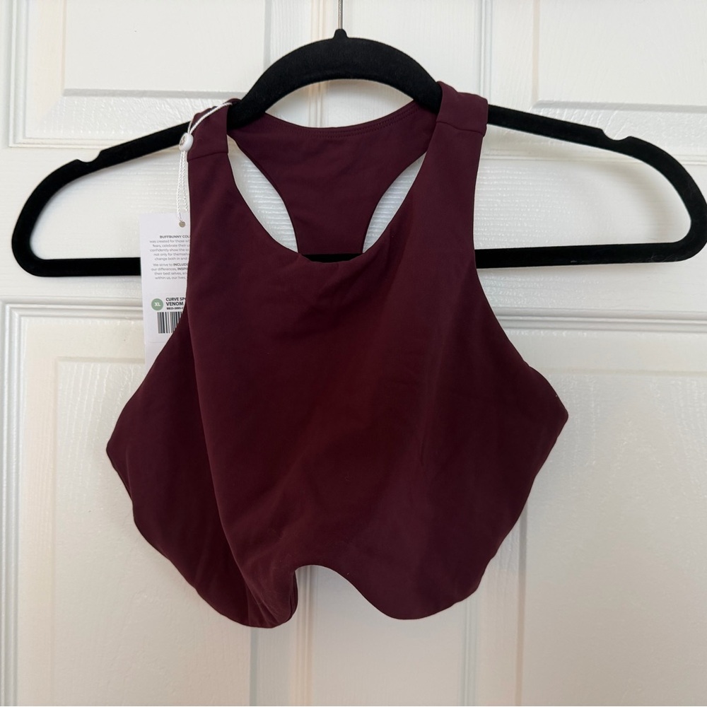 BuffBunny Curve Sports Bra in Venom